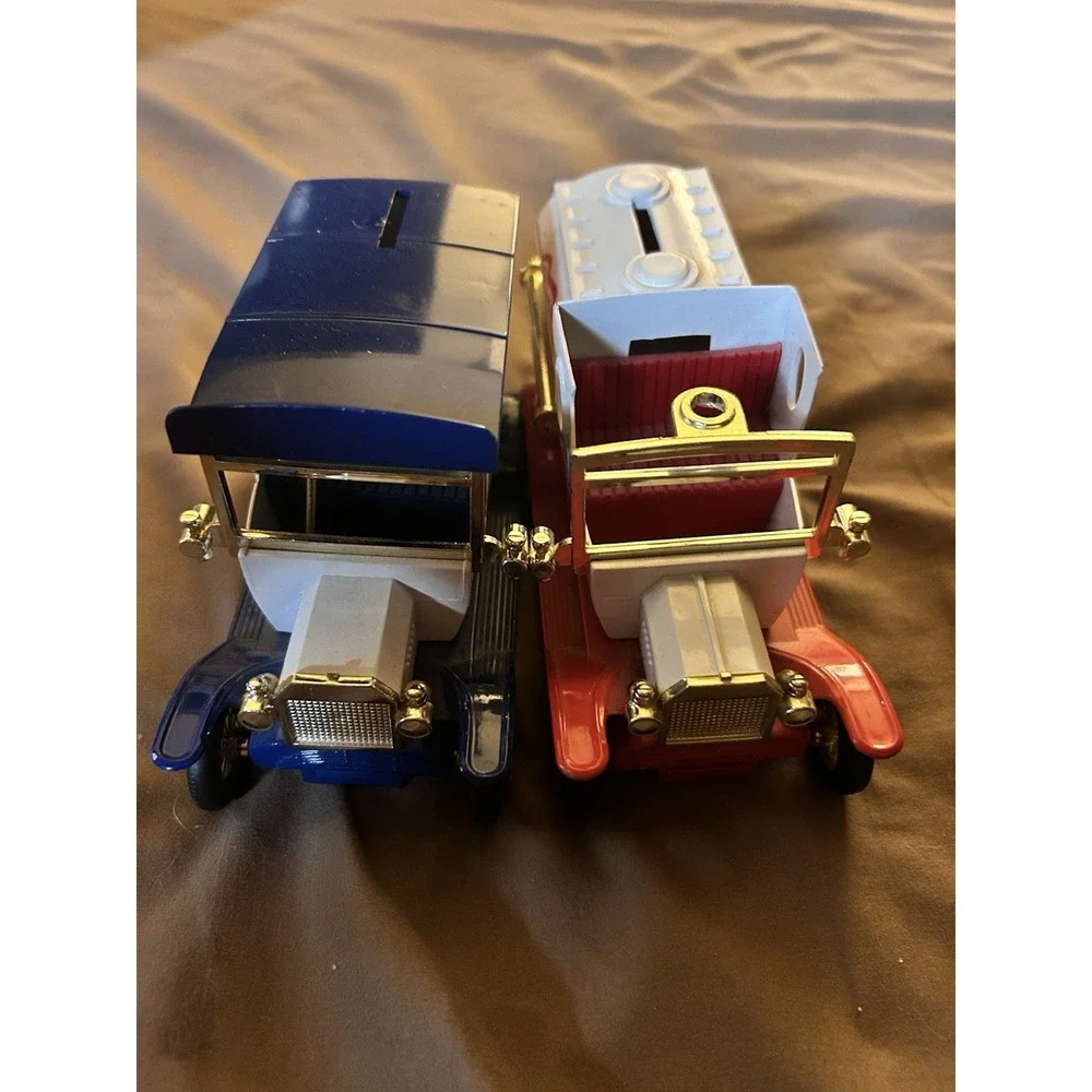 Lot of 2 Pepsi-Cola Die-Cast‎ Coin Bank Trucks – Missing Coin Doors – Vintage